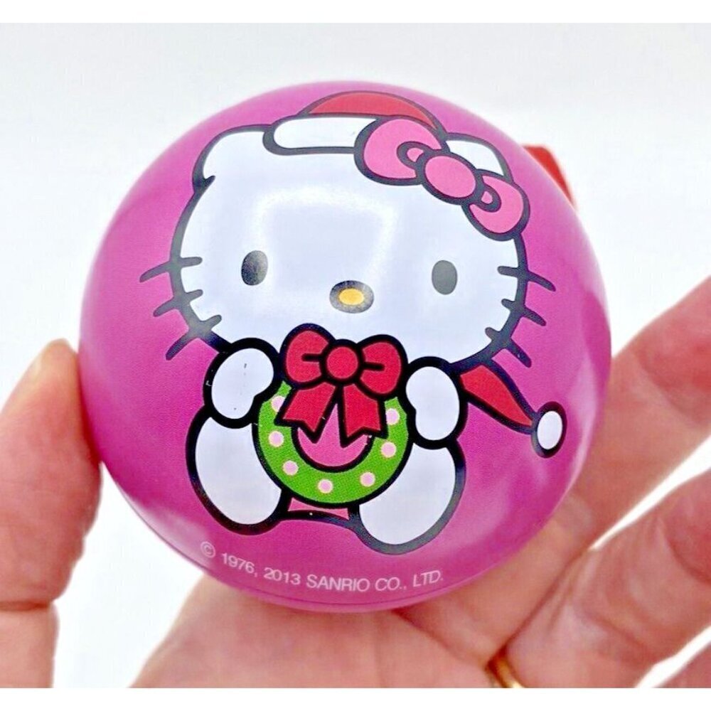 Hello Kitty Christmas Ornament Sanrio Opens Up Into 2 Parts To Fill Pink Kawaii - Picture 10 of 14